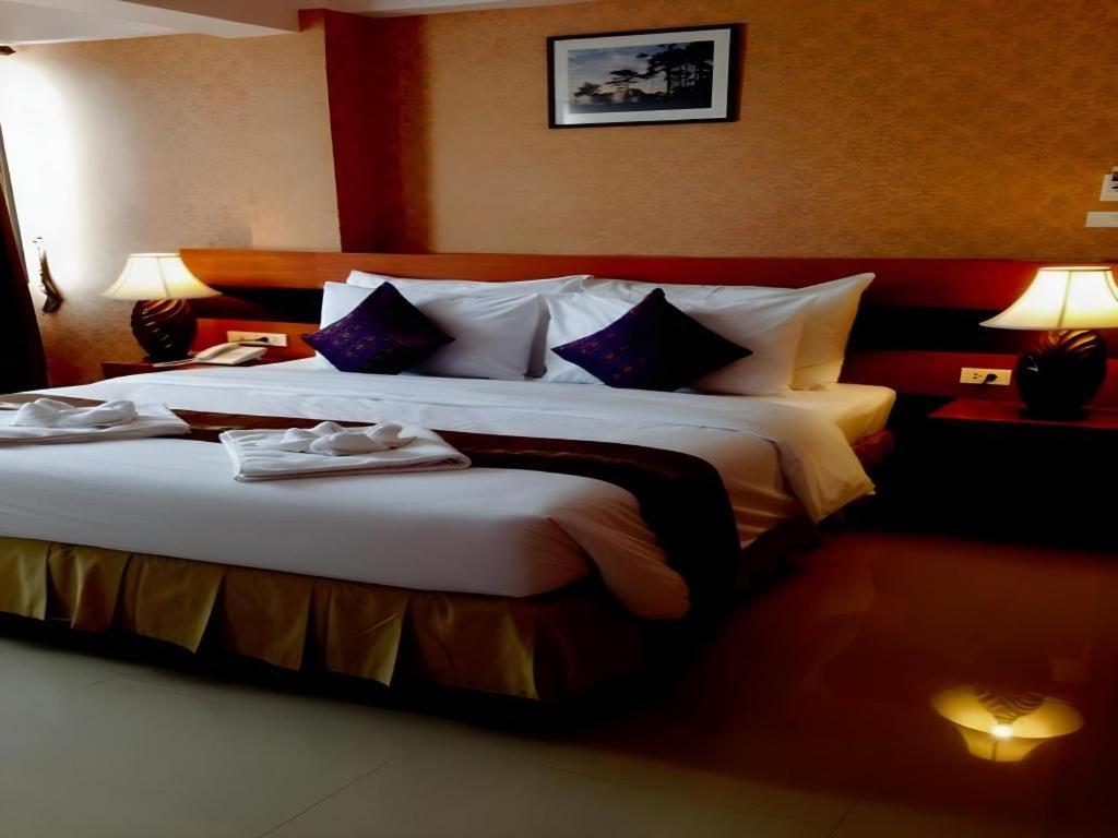Sirimathani Hotel Loei Extérieur photo