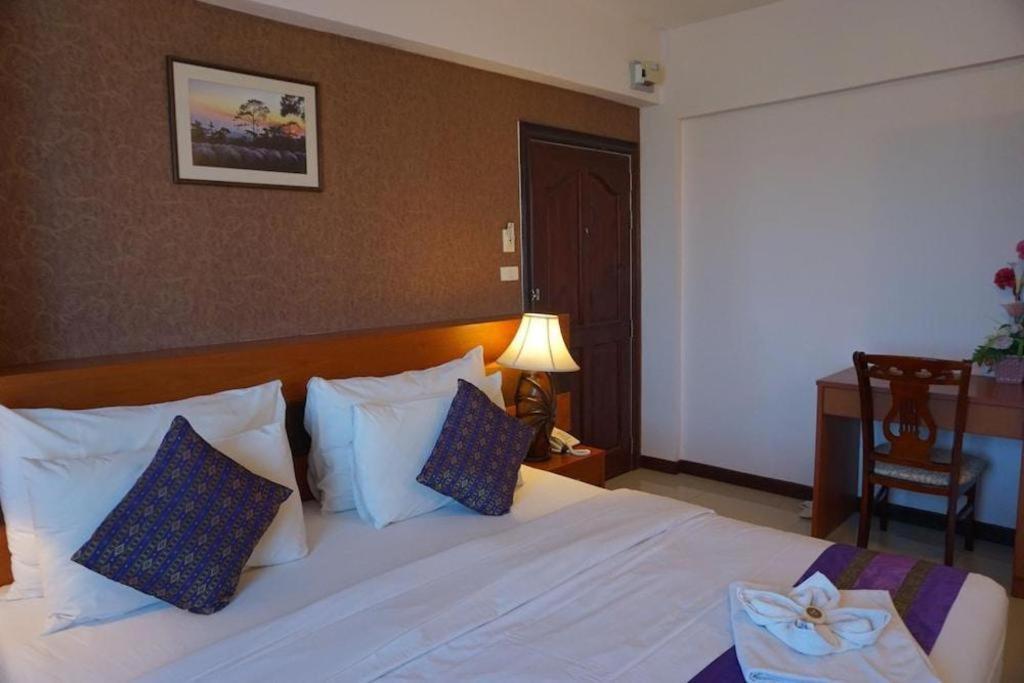 Sirimathani Hotel Loei Extérieur photo