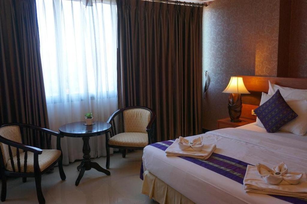 Sirimathani Hotel Loei Extérieur photo