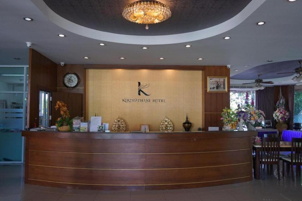 Sirimathani Hotel Loei Extérieur photo